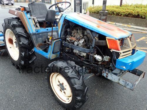 Iseki TU240F avis et fiche technique