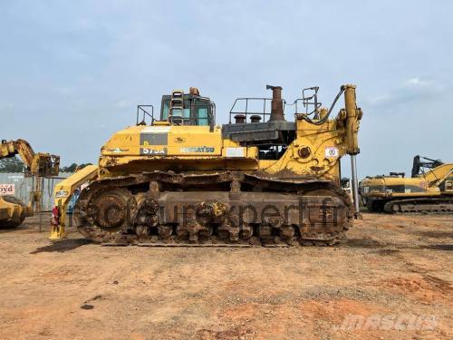 Komatsu D575 avis et fiche technique