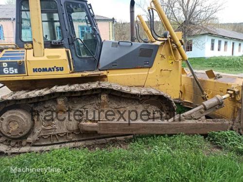 Komatsu D65E-12 fiche technique et avis