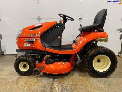Kubota T2080 avis et fiche technique 